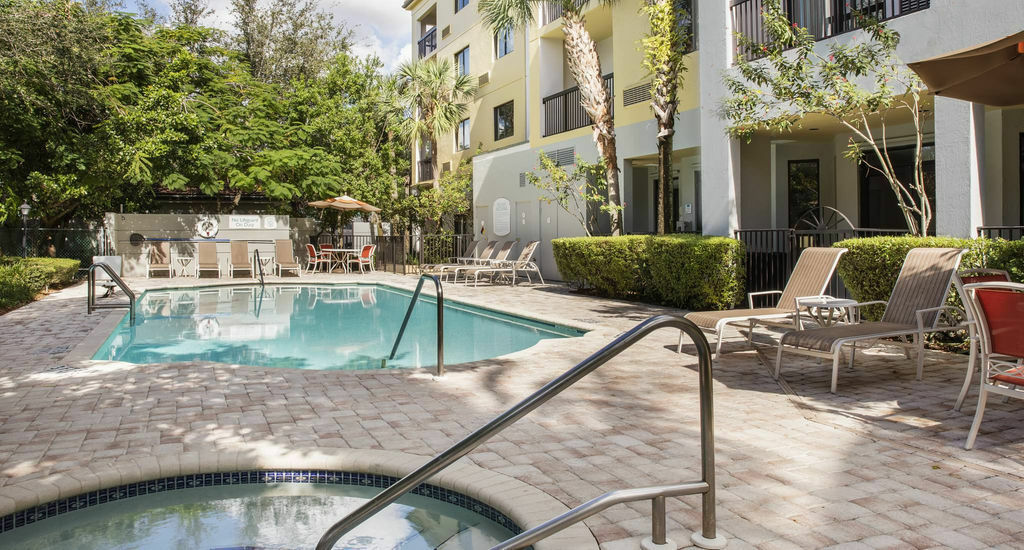 Courtyard By Marriott Fort Lauderdale Coral Springs Bagian luar foto